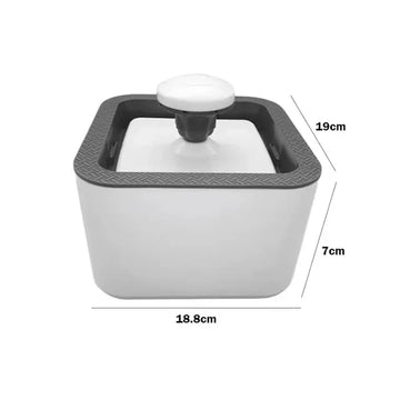 Fantana de apa pentru animale, 2,5L, cu sistem de filtrare avansat, design compact