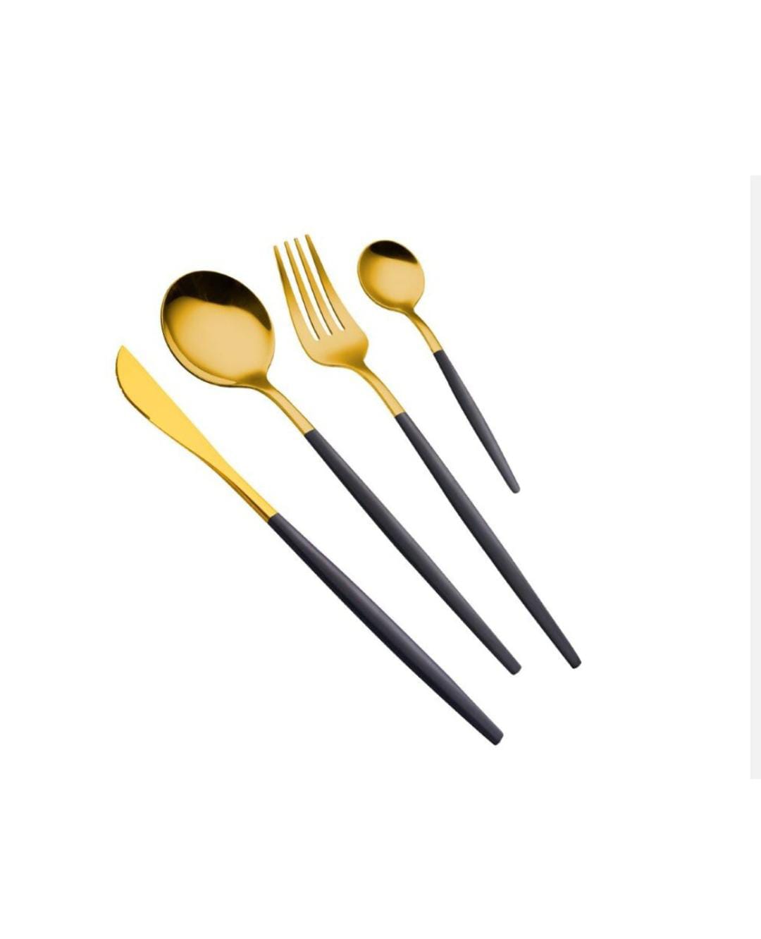 Set de tacamuri portugheze 24 de piese,  auriu si negru mat